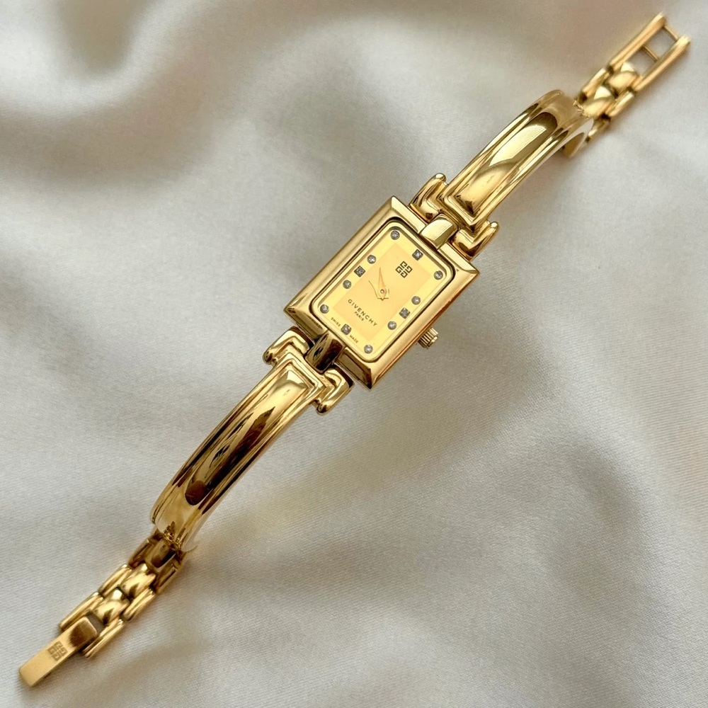 AUTHENTIC RARE VINTAGE GIVENCHY GOLD WATCH - WITH DIAMOND HOUR MARKERS - Picture 3 of 7